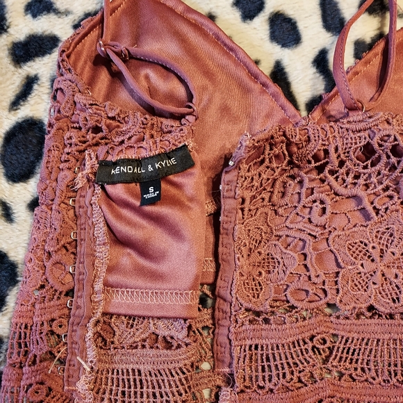 Tank - Picture 3 of 3